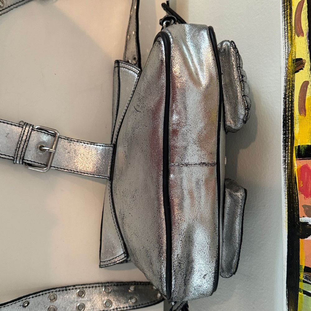 Free People High Speed Silver Gunmetal Metallic Leather Shoulder Crossbody - Picture 7 of 8